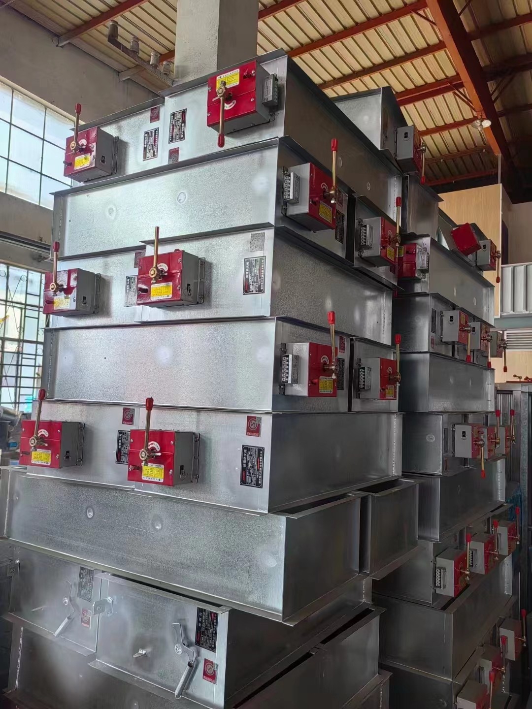 鐢?shù)鍔ㄩ槻鐏榾鐨勫畨瑁呬笌璋冭瘯榪囩▼涓渶瑕佹敞鎰忓摢浜涢棶棰橈紵