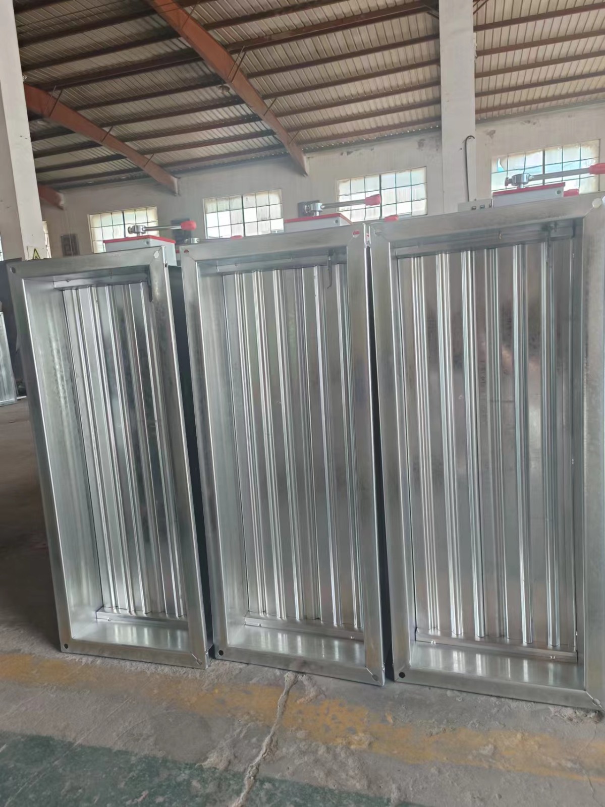 防火阀知识解析�Q?0度与280度阀的区别及应用场景